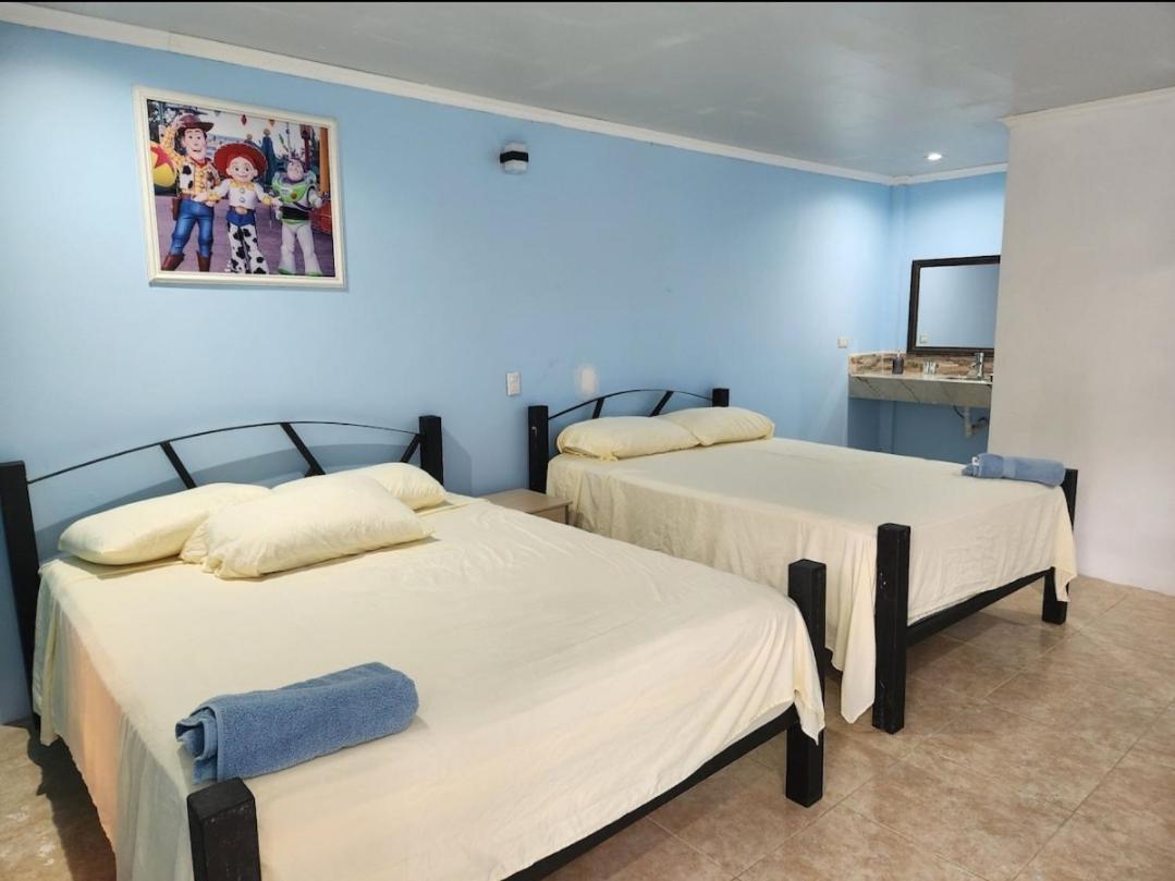 Wally World Inn โกมายากัว ภายนอก รูปภาพ